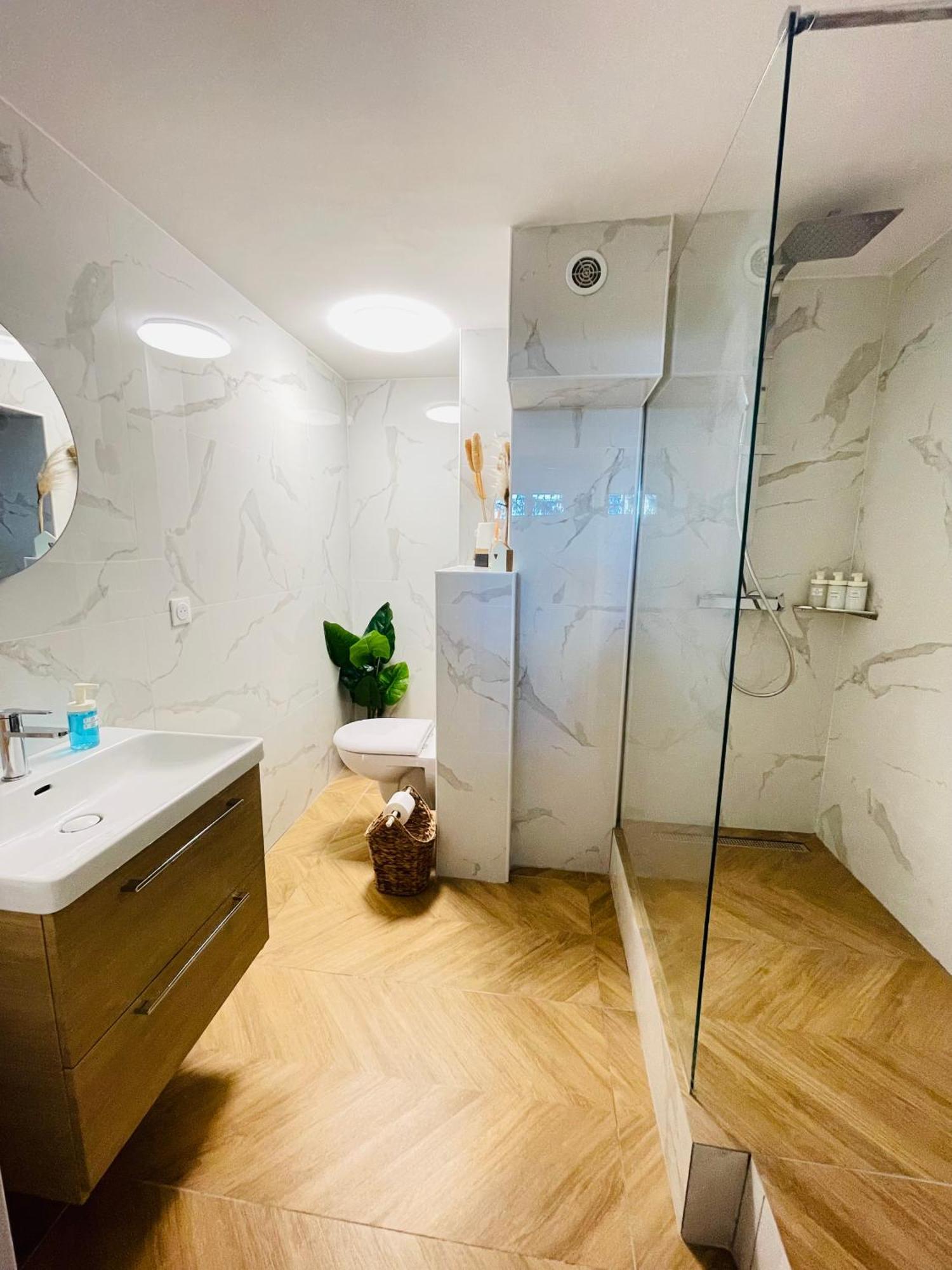 Le Niou, Appartement Avec Parking Gratuit Marsella Exterior foto