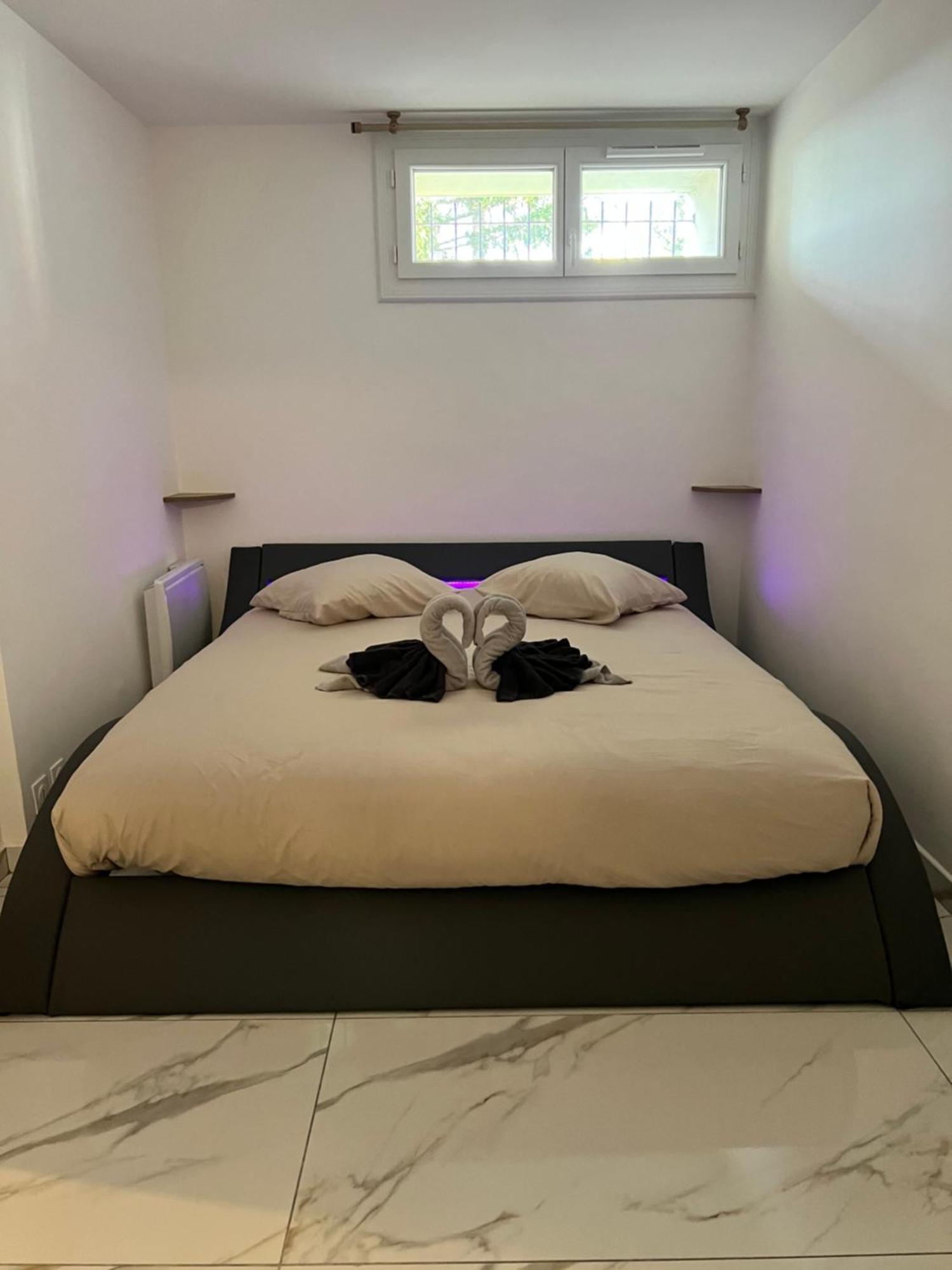Le Niou, Appartement Avec Parking Gratuit Marsella Exterior foto